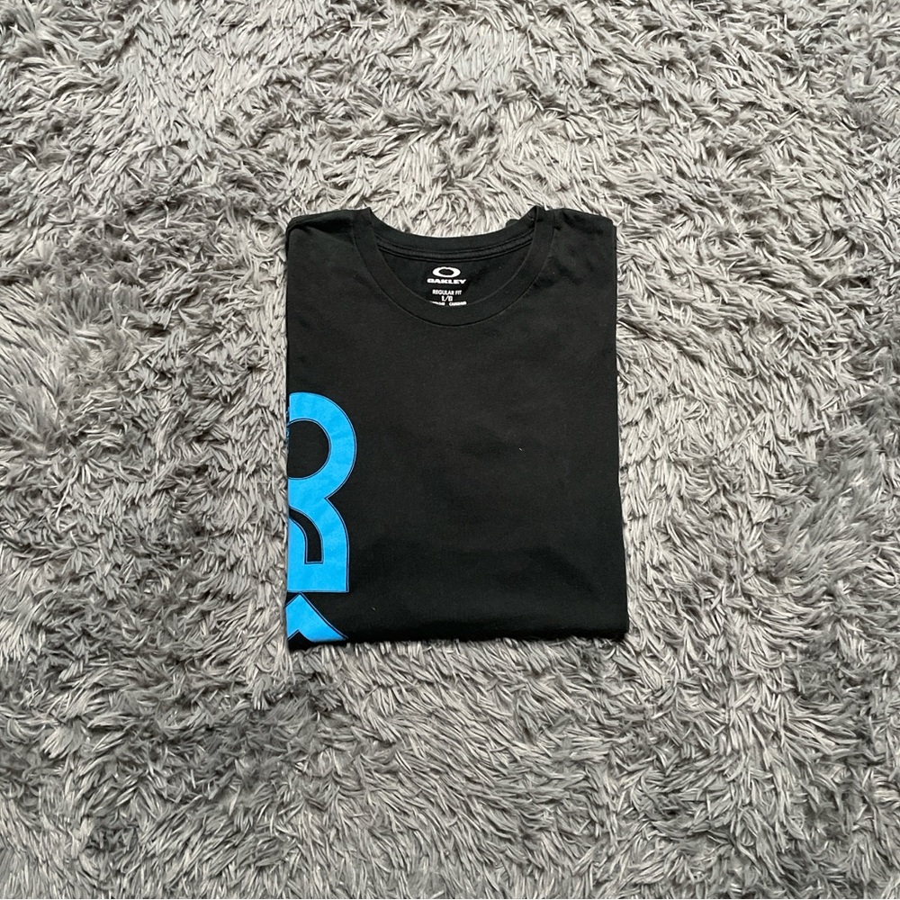 Y2K Oakley Blue Side Logo Black Tee T Shirt Mens Size Large